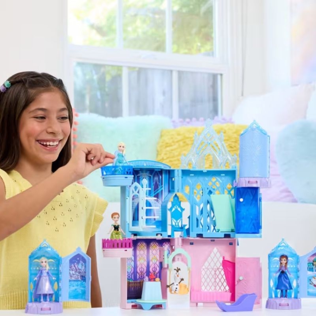 Кукла изненада Mattel Disney Frozen Ice Castle