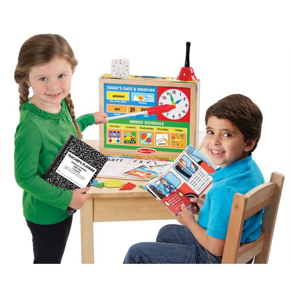 Комплект за игра Melissa&Doug в класната стая 18514