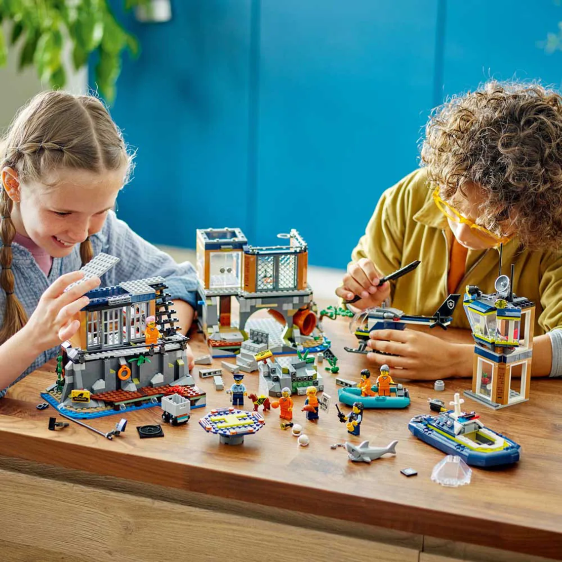 LEGO® City Затворническият остров на полицията 60419