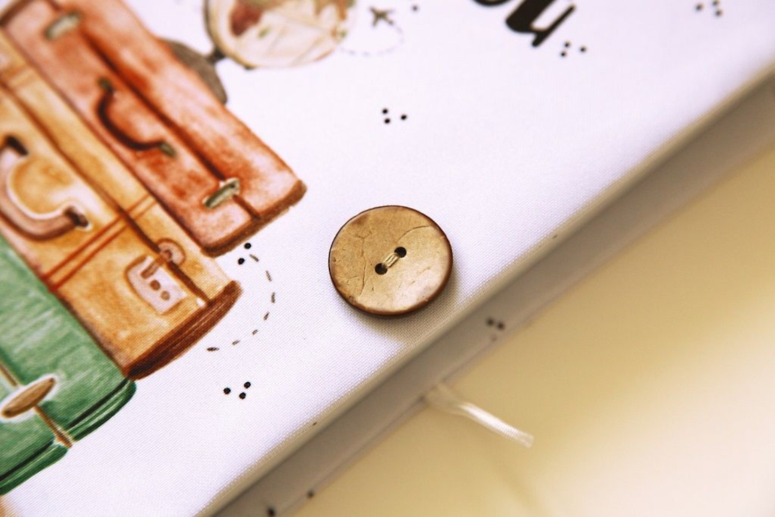 Подвързия за книга - Светът е твой - куфари