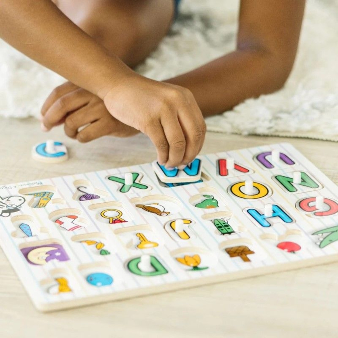 Дървен пъзел Melissa and Doug Азбука 26ч., 3272