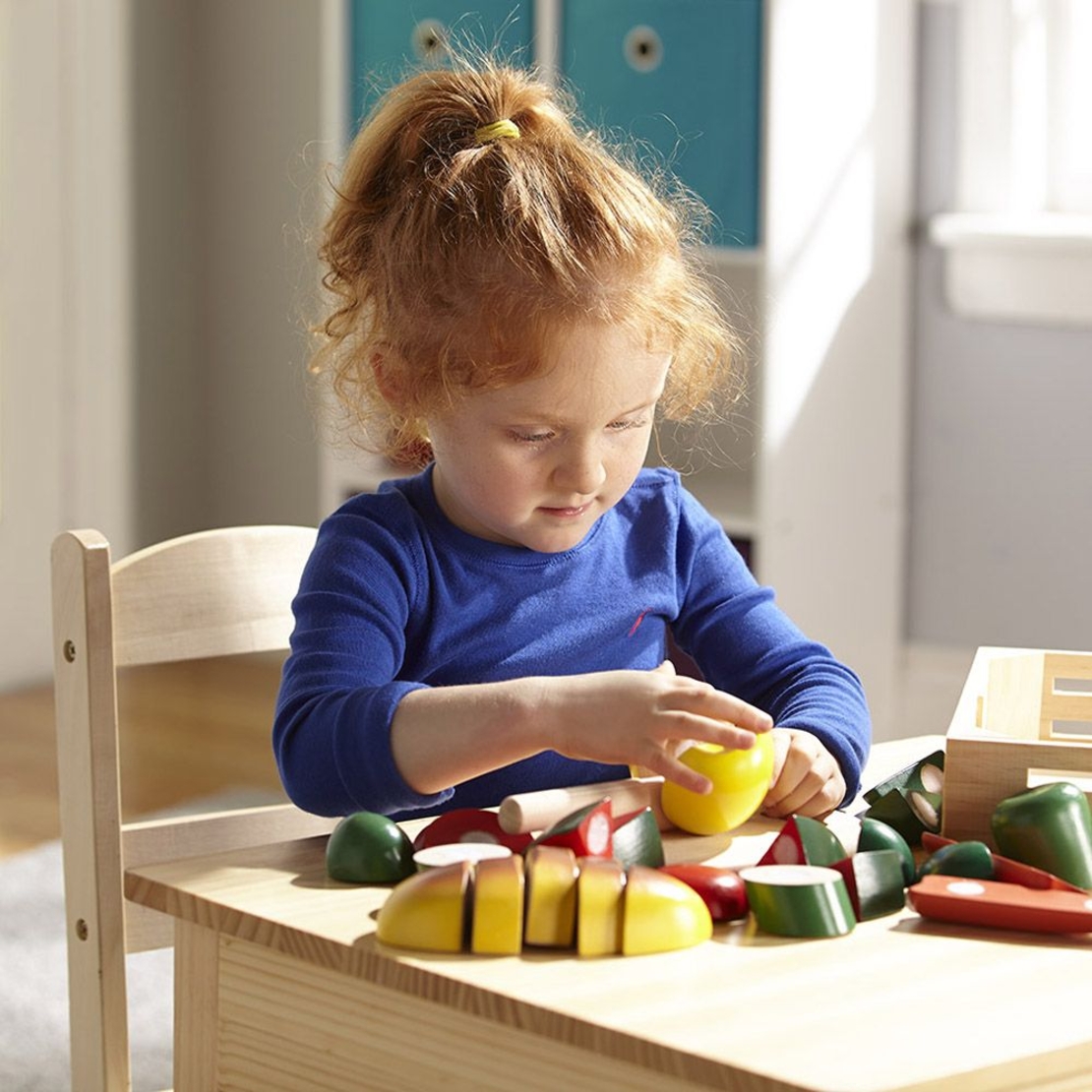 Дървена храна с дъска и нож Melissa and Doug 10487