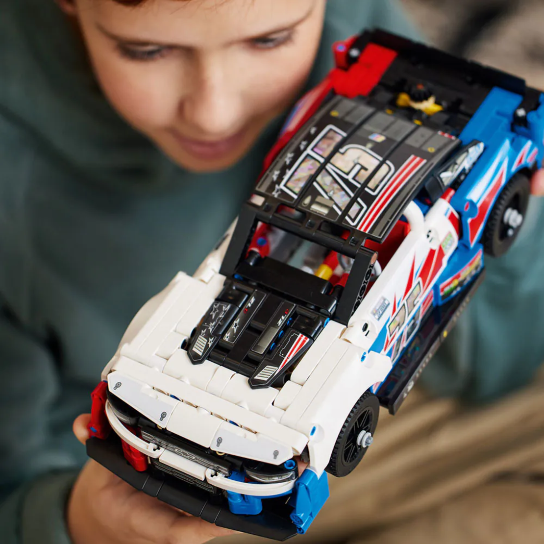 LEGO® Technic Next Gen Chevrolet Camaro ZL1 42153