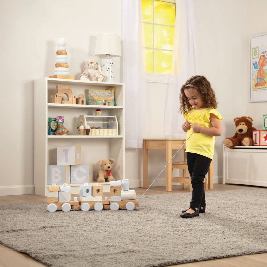 Дървен влак Melissa and Doug 18771