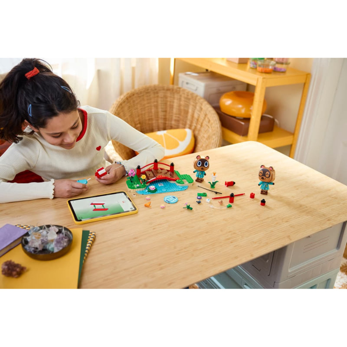 LEGO® Animal Crossing™ Забавен ден на Timmy и Tommy 77059