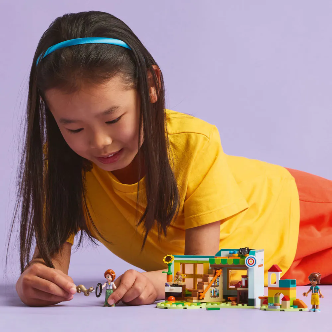 LEGO® Friends Стаята на Отъм 42646