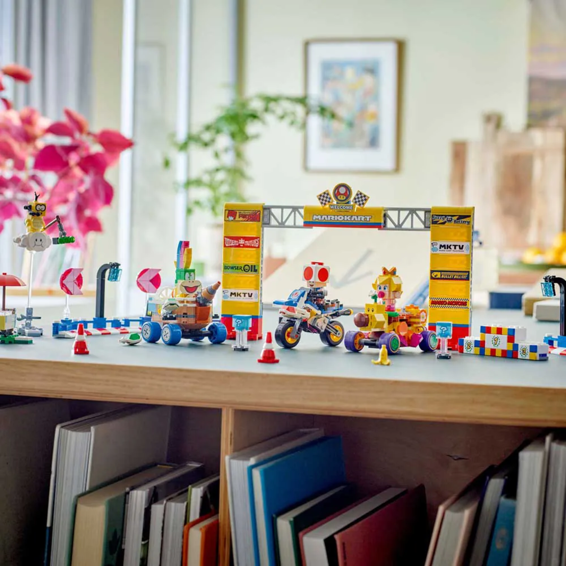 LEGO® Super Mario™ Комплект Baby Peach и Grand Prix 72036