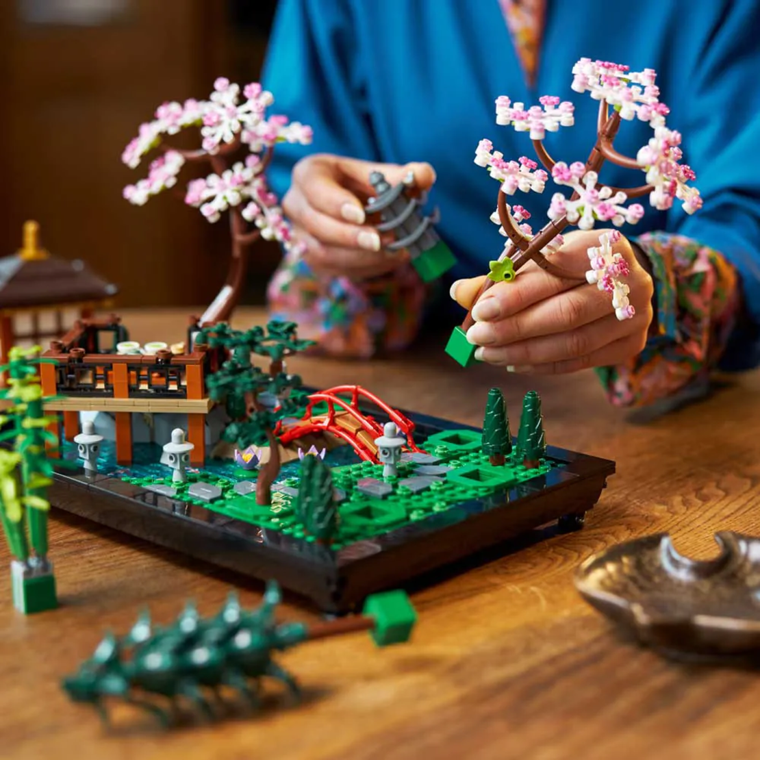 LEGO® Icons Градина на спокойствието 10315