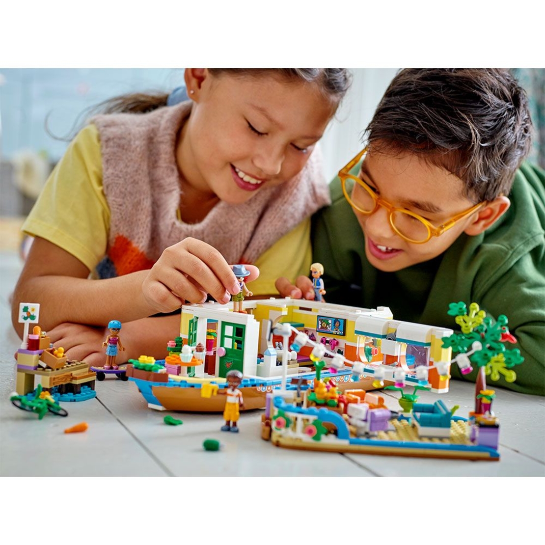 LEGO® Friends Къща лодка на канала 41702
