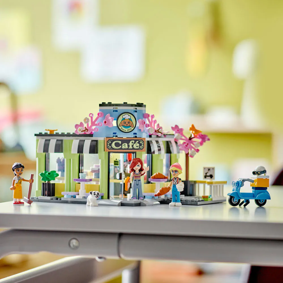 LEGO® Friends Кафе Хартлейк Сити 42618