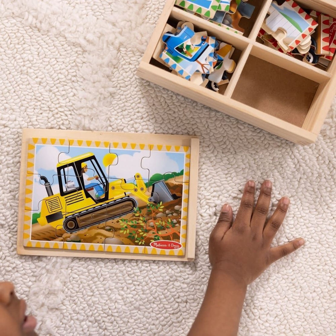 Комплект дървен пъзел Melissa and Doug Строителни превозни средства, 4x12 ч., в кутия, 50210