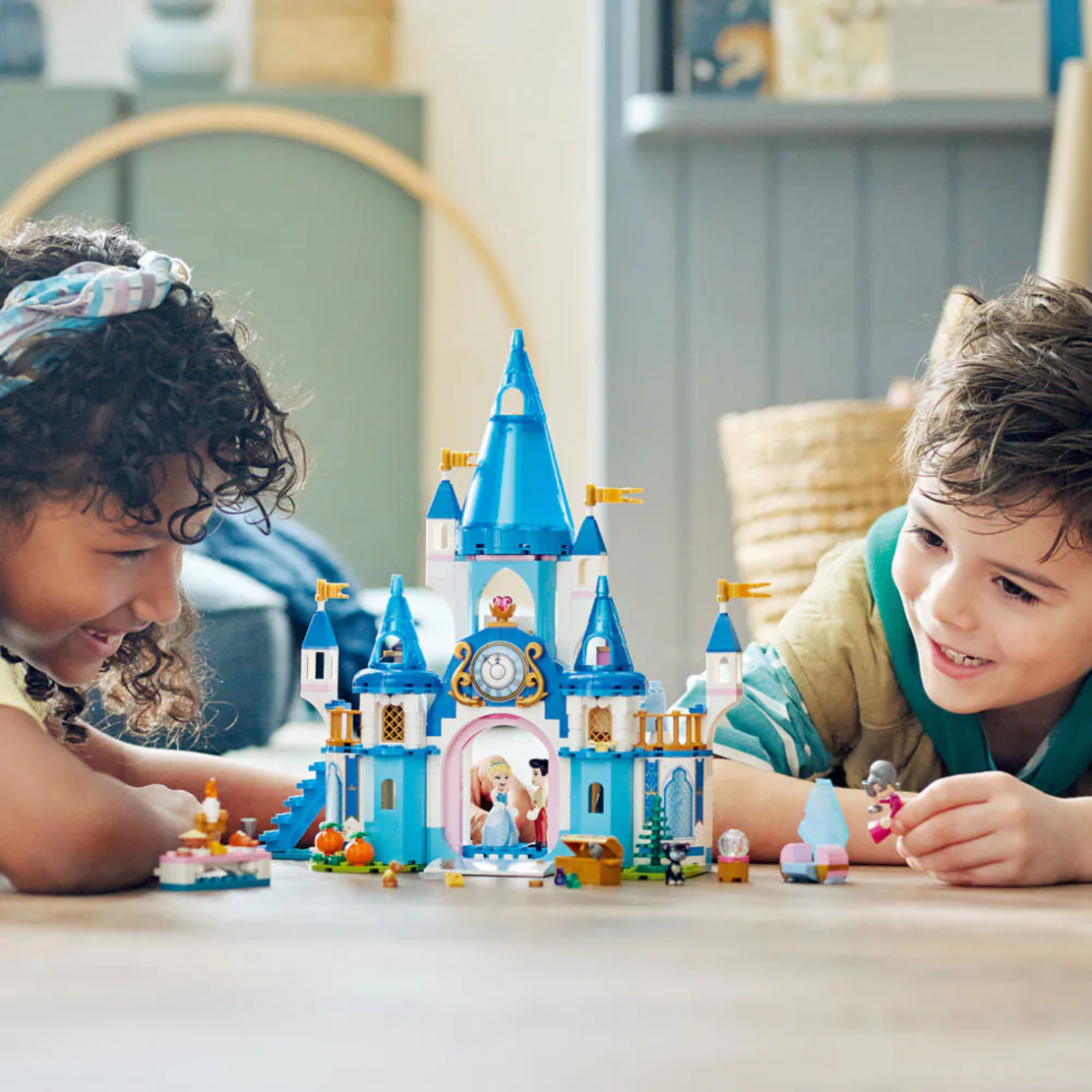 LEGO® Disney Princess Замъкът на Пепеляшка и принц Чаровен 43211