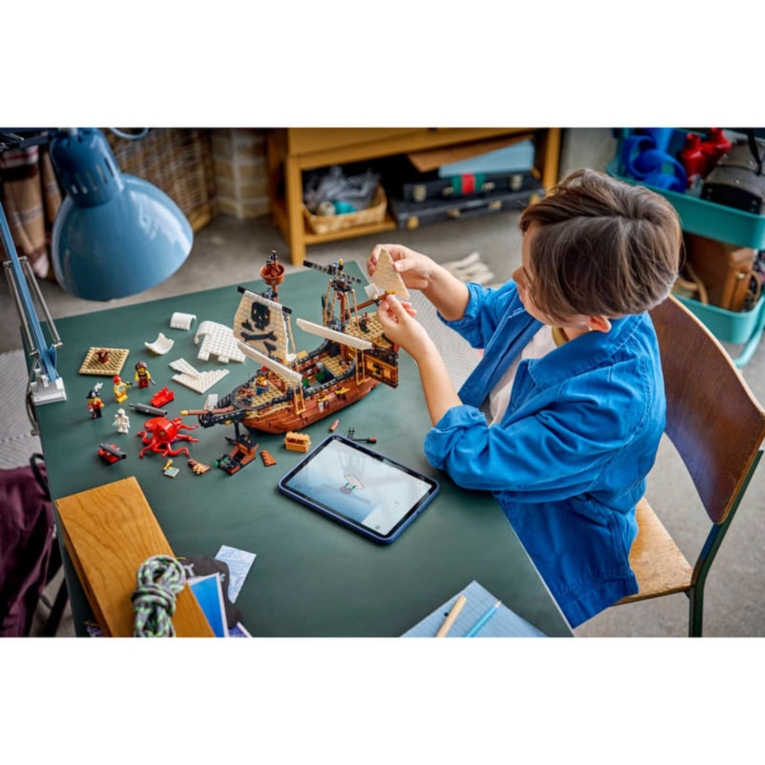 LEGO® Creator Емблематичен пиратски кораб 31387