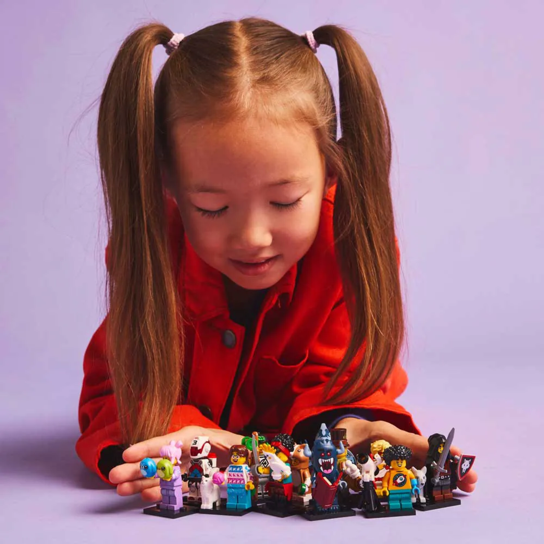 LEGO® МИНИФИГУРКА серия 27 71048