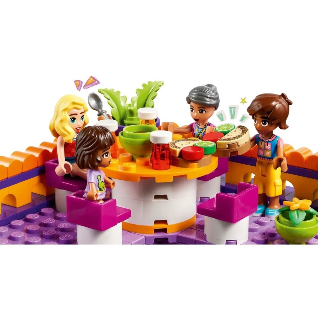 LEGO® Friends Обществена кухня Хартлейк Сити 41747