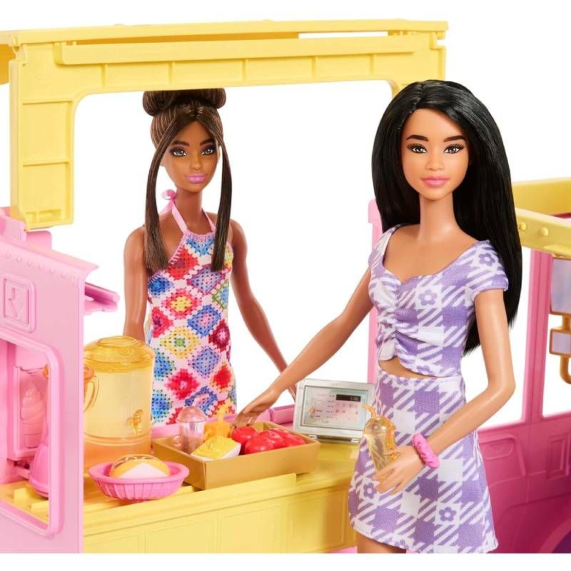 Игрален комплект Mattel Barbie Камион за лимонада, с 25 аксесоара
