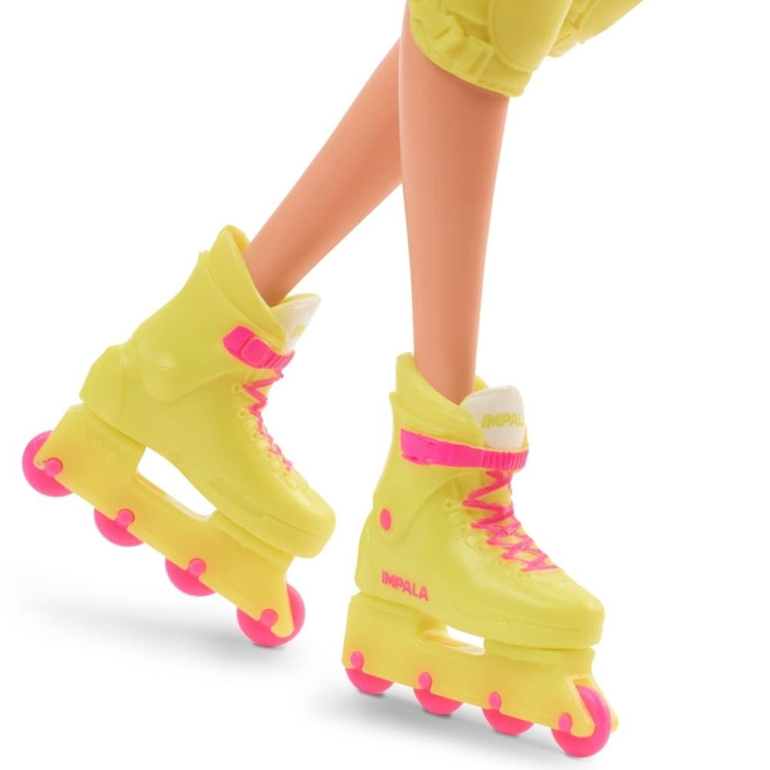 Кукла Mattel Barbie Signature Margot Robbie с ролери