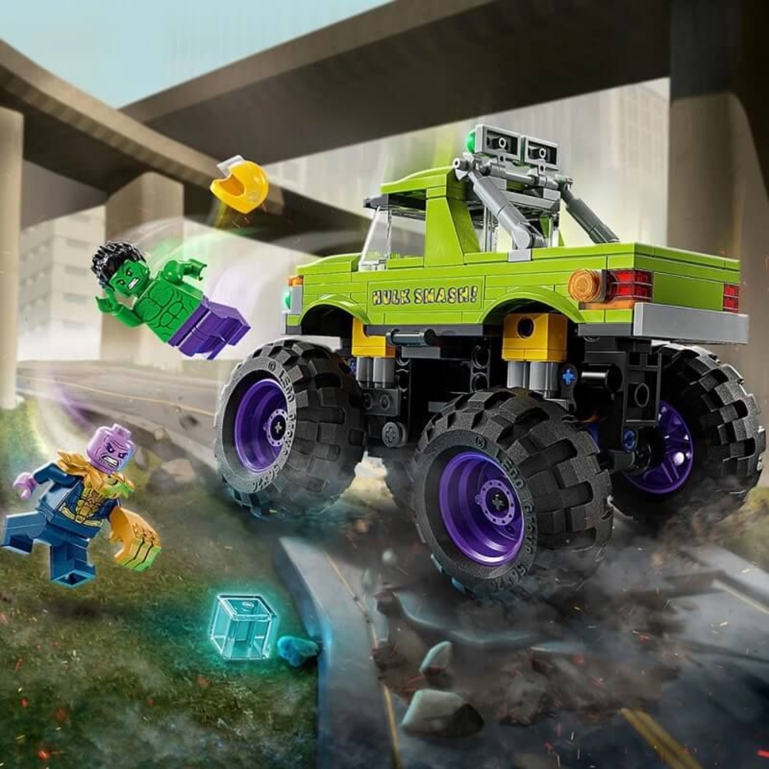 LEGO® Marvel Камионът на Хълк срещу Танос, 76312