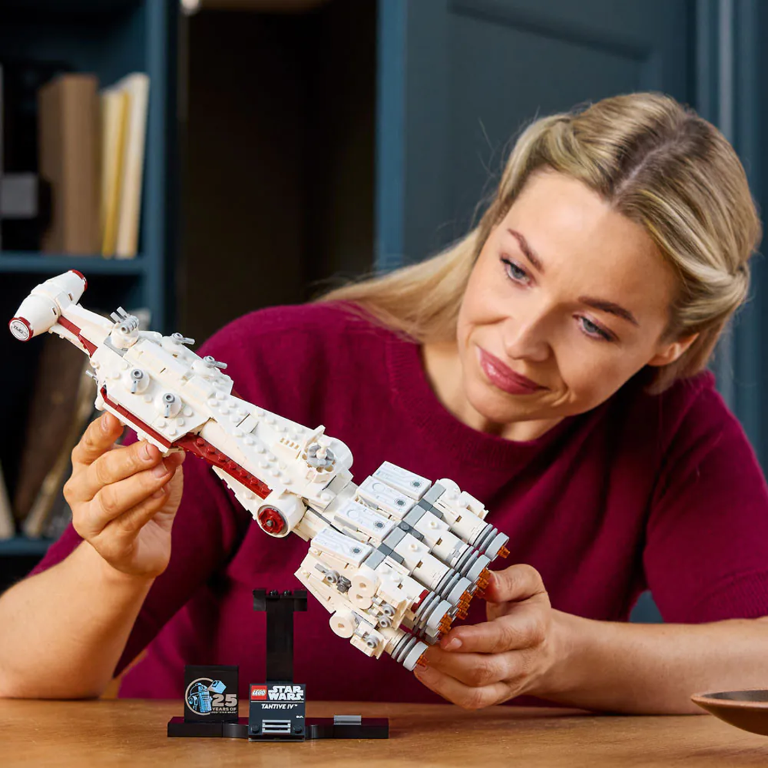 LEGO® Star Wars™ Тантив IV™ 75376