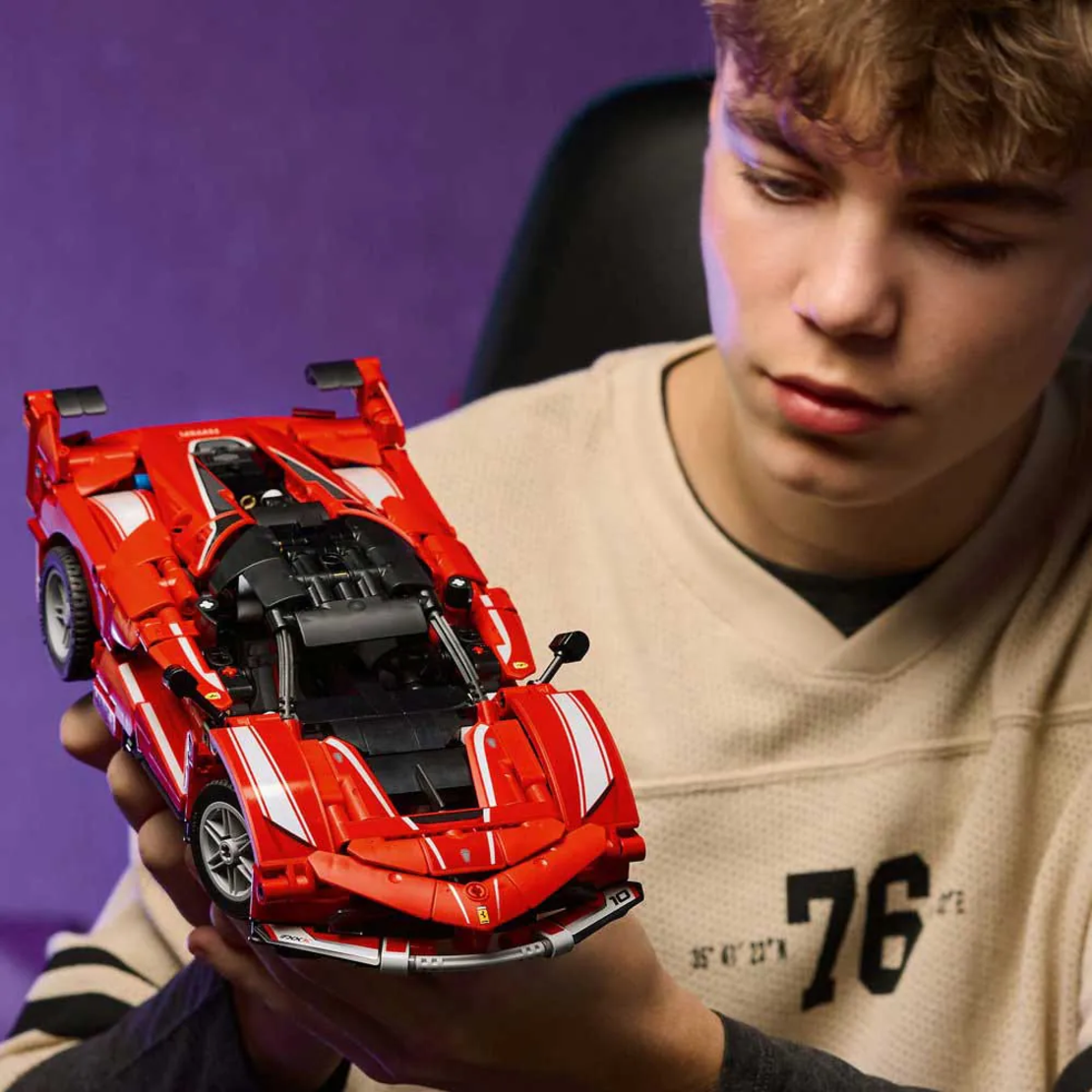 LEGO® Technic Ferrari FXX K 42212