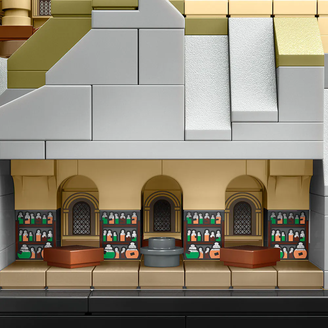 LEGO® Harry Potter™ Замъкът Хогуортс и земите наоколо 76419