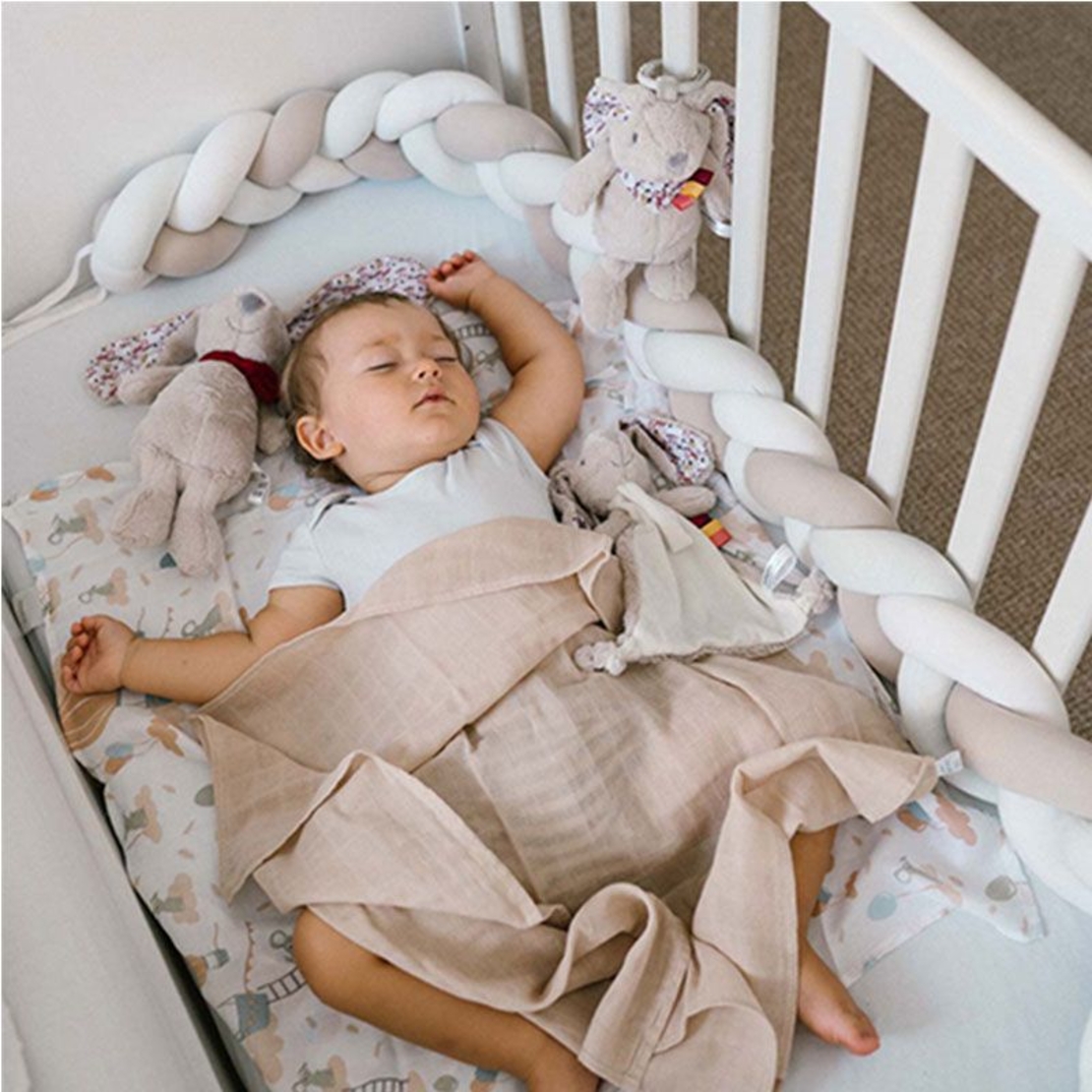 Плюшена играчка за гушкане BabyOno Have Fun Зайчето Milly, 1525