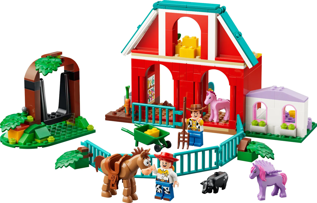 LEGO® Disney и Pixar Toy Story 5 Ранчото за коне на Блейз 43304