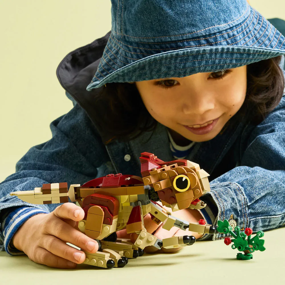 LEGO® Jurassic World Бебето-динозавър Долорес - Аквилопс 76970