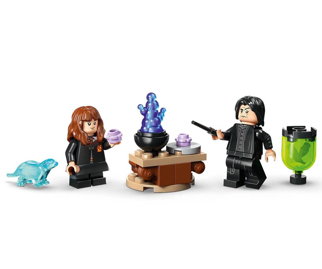 LEGO® Harry Potter™ Котел: Класна Стая за тайни отвари 76464