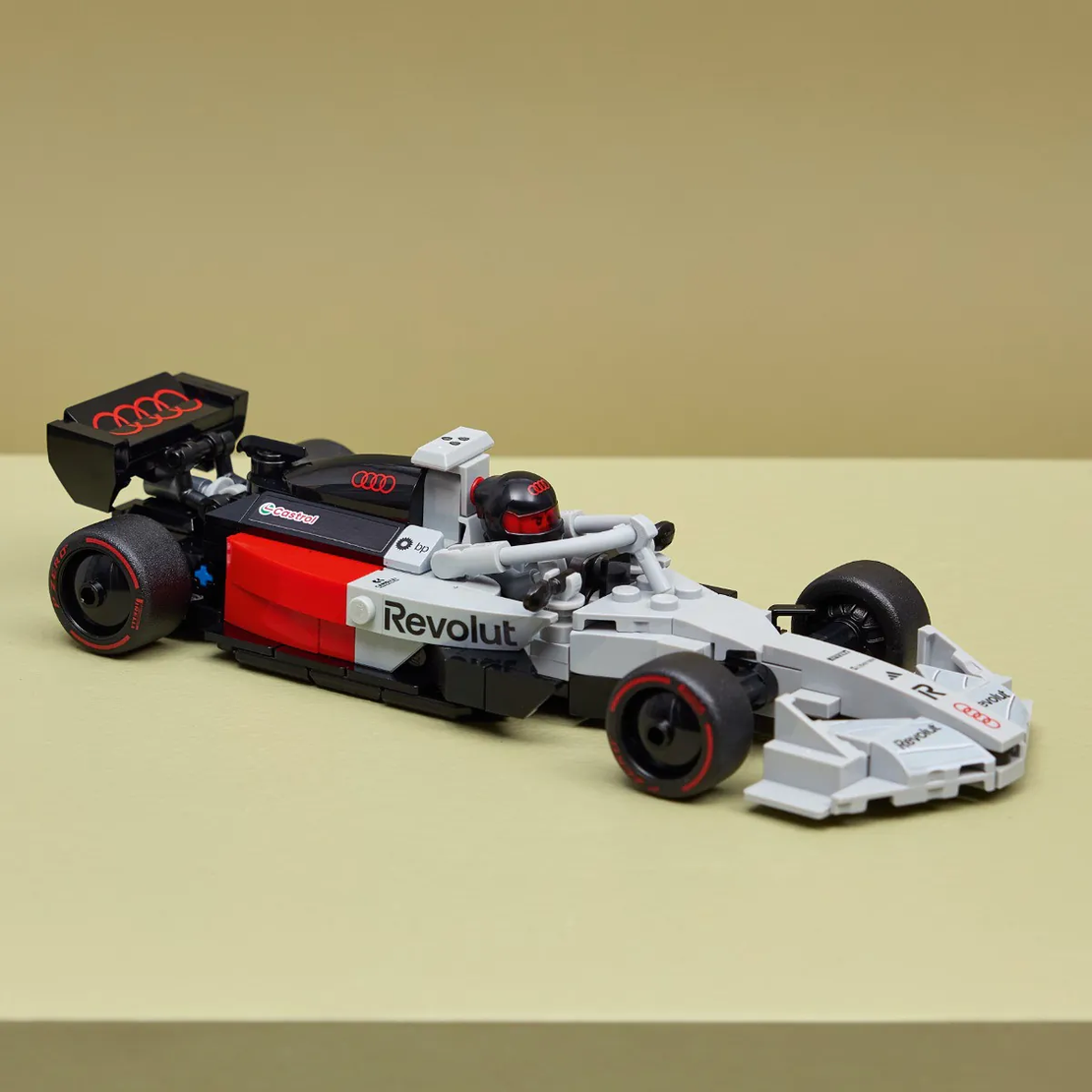 LEGO® Speed Champions Audi Revolut F1® Team R26 77259