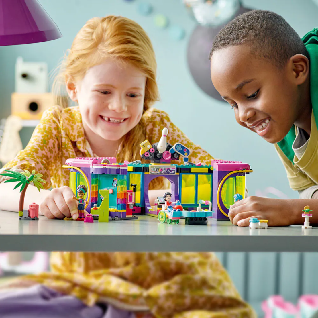 LEGO® Friends Диско писта за кънки 41708