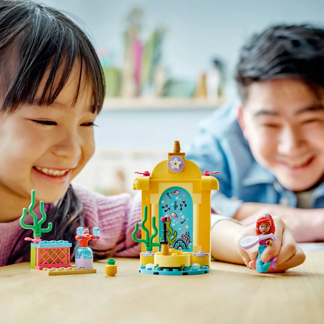 LEGO® Disney Princess Музикалната сцена на Ариел 43235