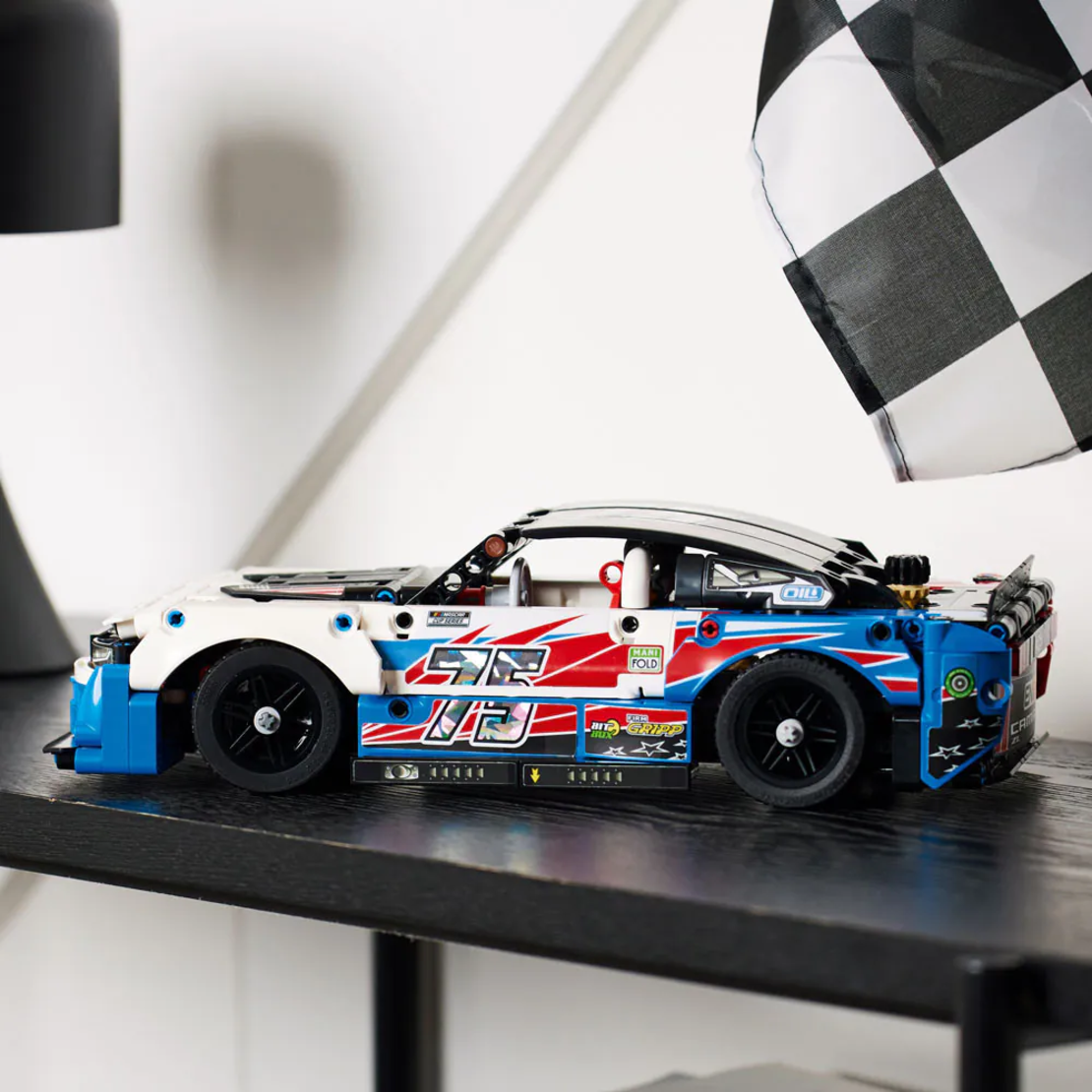 LEGO® Technic Next Gen Chevrolet Camaro ZL1 42153