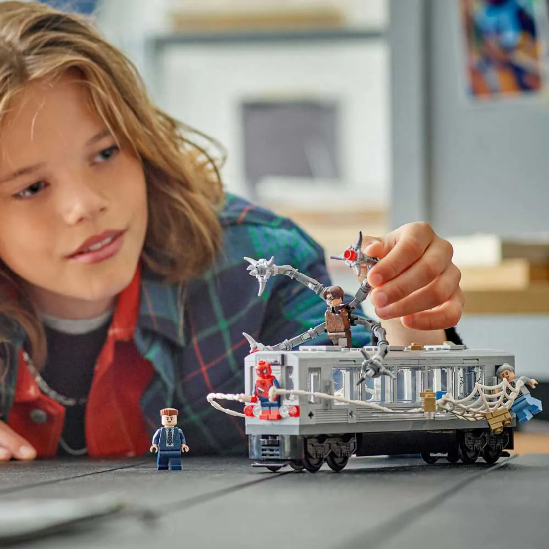 LEGO® Marvel Спайдърмен срещу Док Ок 76321