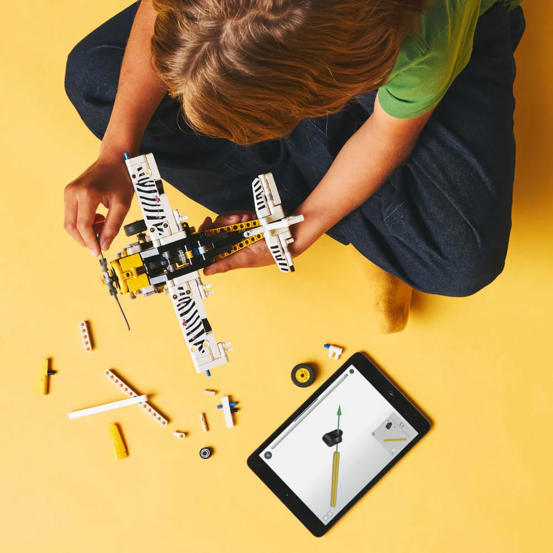 LEGO® Technic Самолет с витло 42198