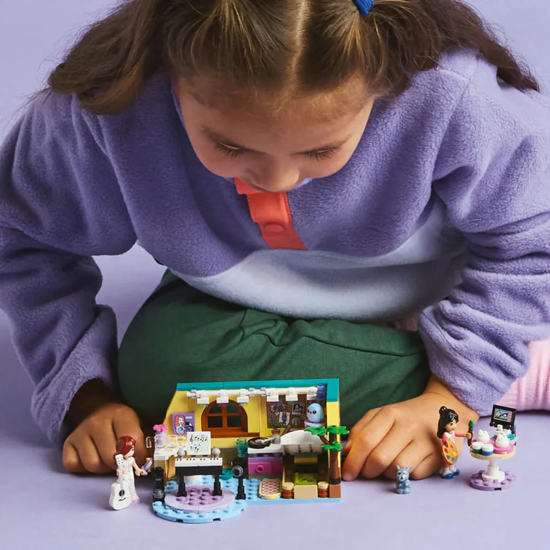 LEGO® Friends Стаята на Пейсли 42647