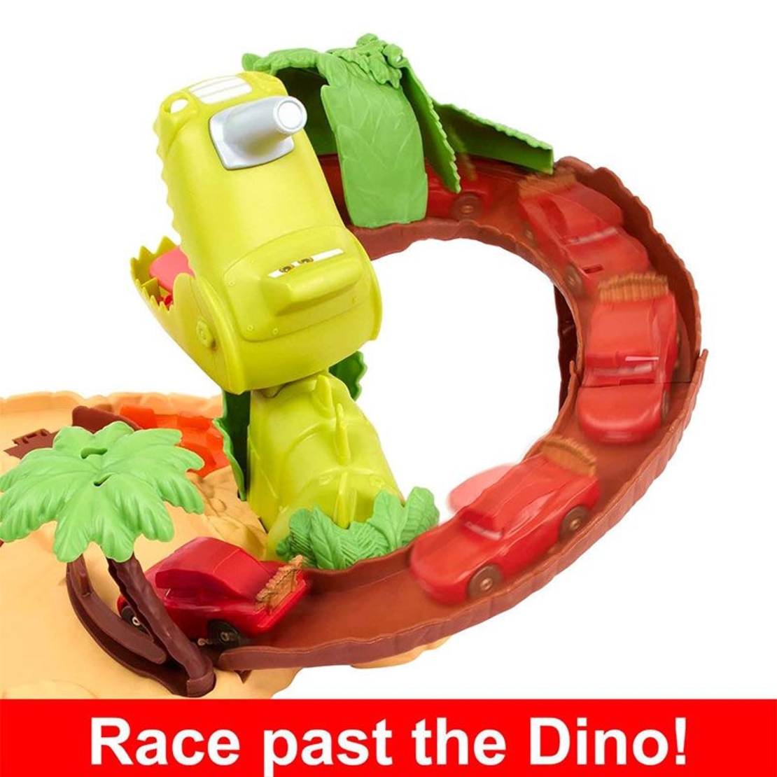 Писта Mattel Cars Dino Playground, с една кола Lightning McQueen