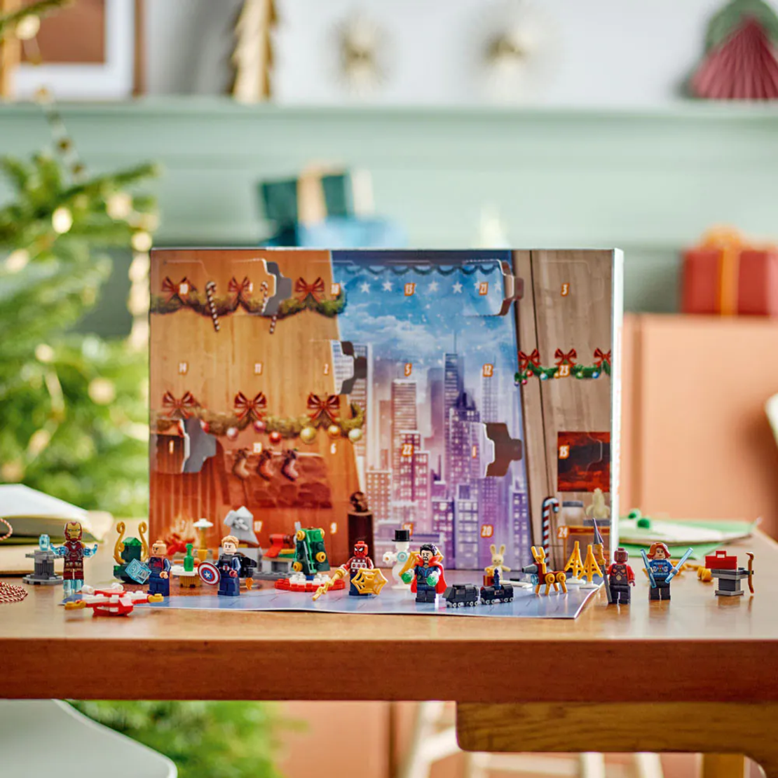 LEGO® Marvel Коледен календар на Отмъстителите 76267