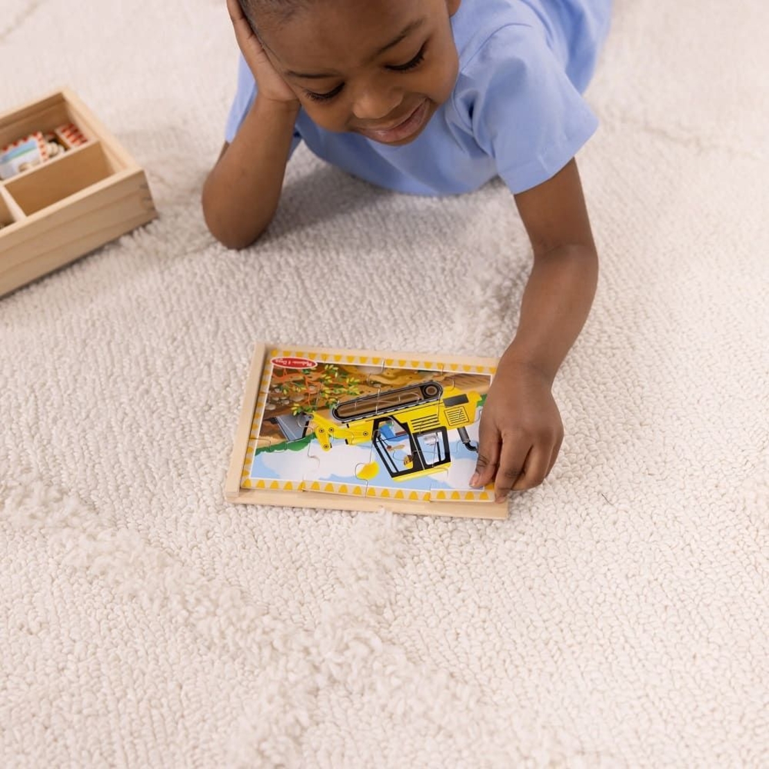 Комплект дървен пъзел Melissa and Doug Строителни превозни средства, 4x12 ч., в кутия, 50210