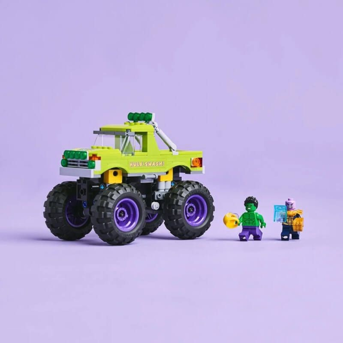 LEGO® Marvel Камионът на Хълк срещу Танос, 76312