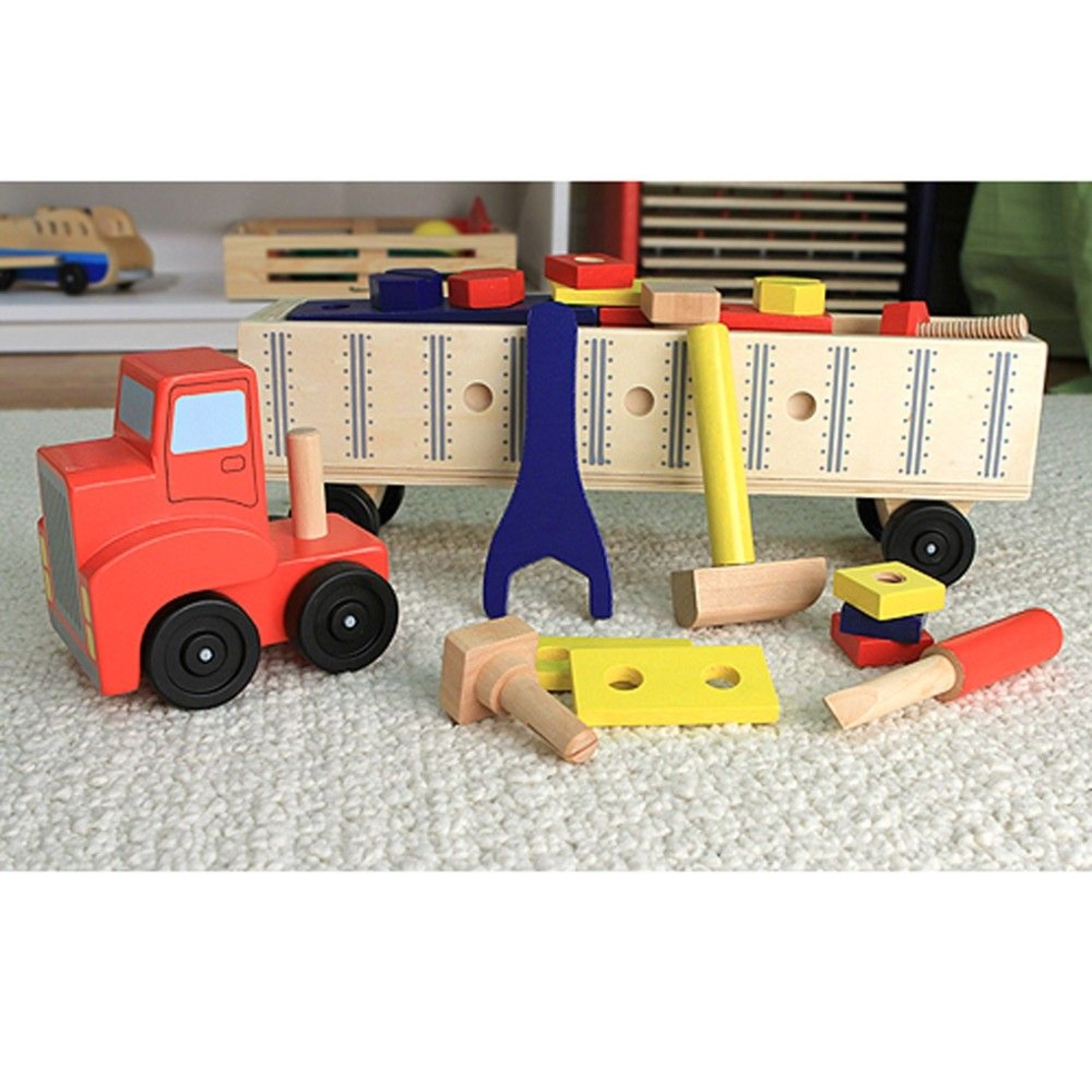 Дървен Тир с инструменти Melissa and Doug 12758