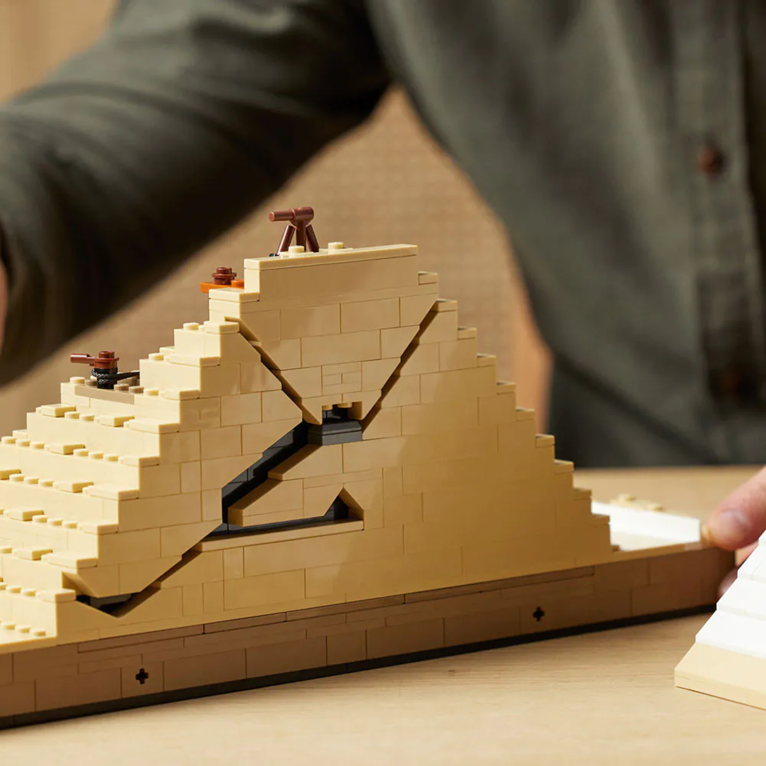 LEGO® Architecture Голямата пирамида в Гиза 21058