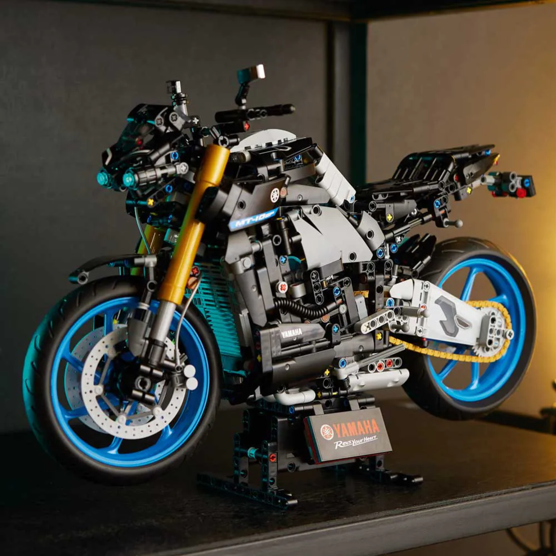 LEGO® Technic Yamaha MT-10 SP 42159
