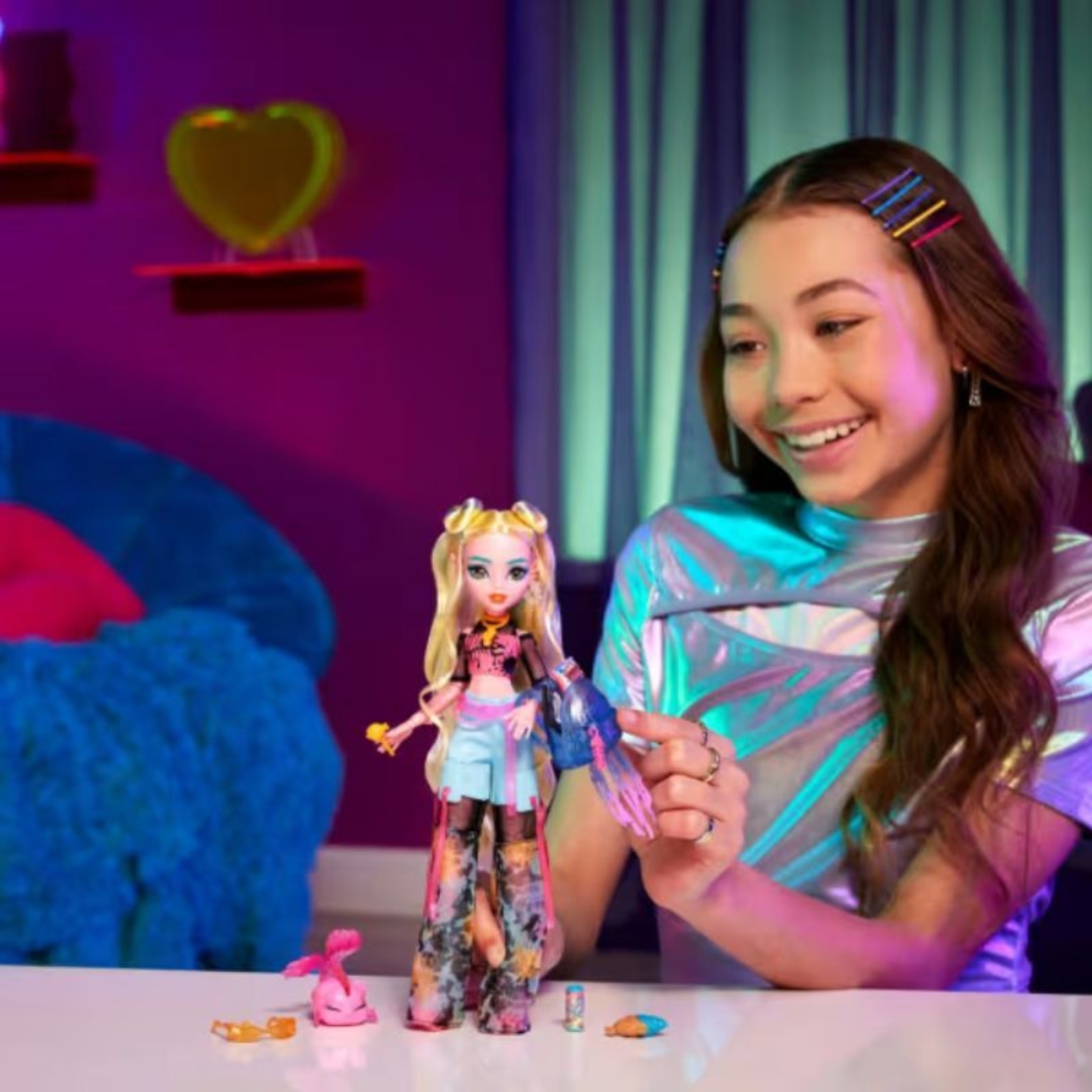 Кукла Mattel Monster High Lagoona Blue, с домашен любимец и аксесоари