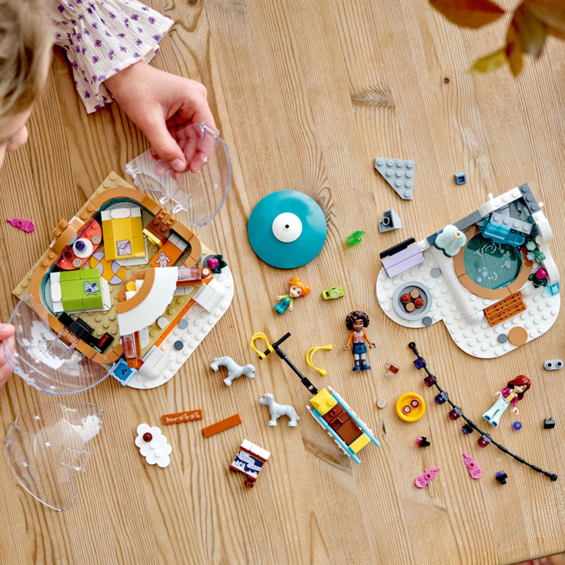 LEGO® Friends Празнично приключение с иглу 41760