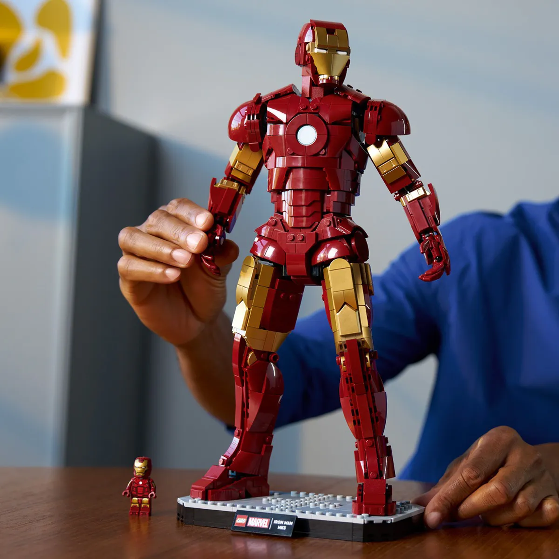 LEGO® Marvel Марк III на Железния човек колекционерско издание 76344