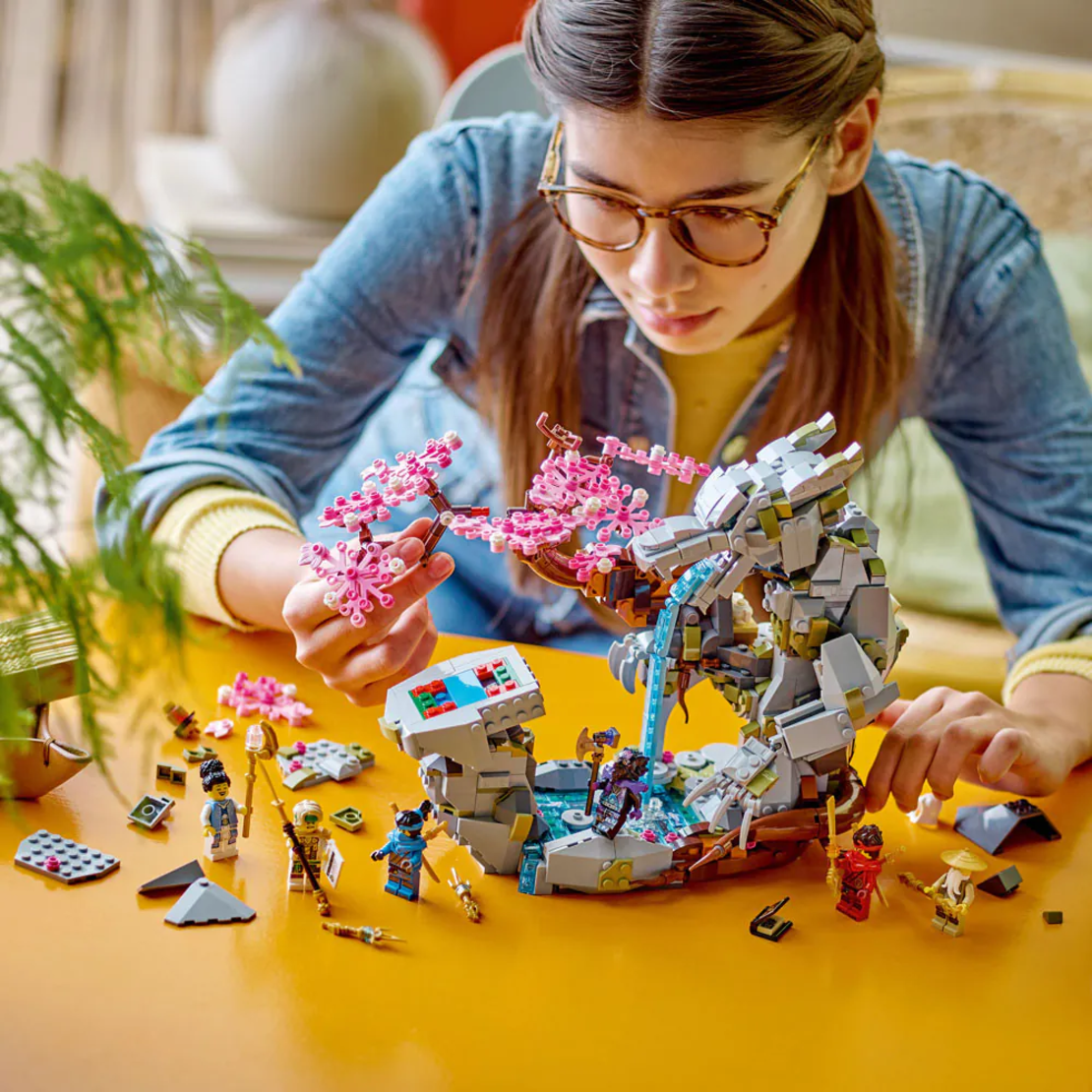 LEGO® NINJAGO® Светилище на драконовия камък 71819