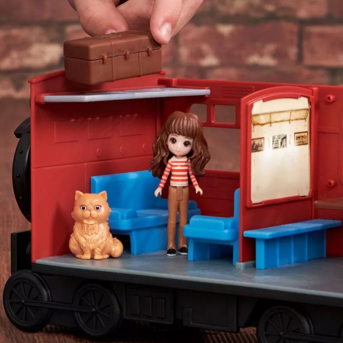 Игрален комплект Spin Master Harry Potter Wizarding World Magical Minis Hogwarts Express