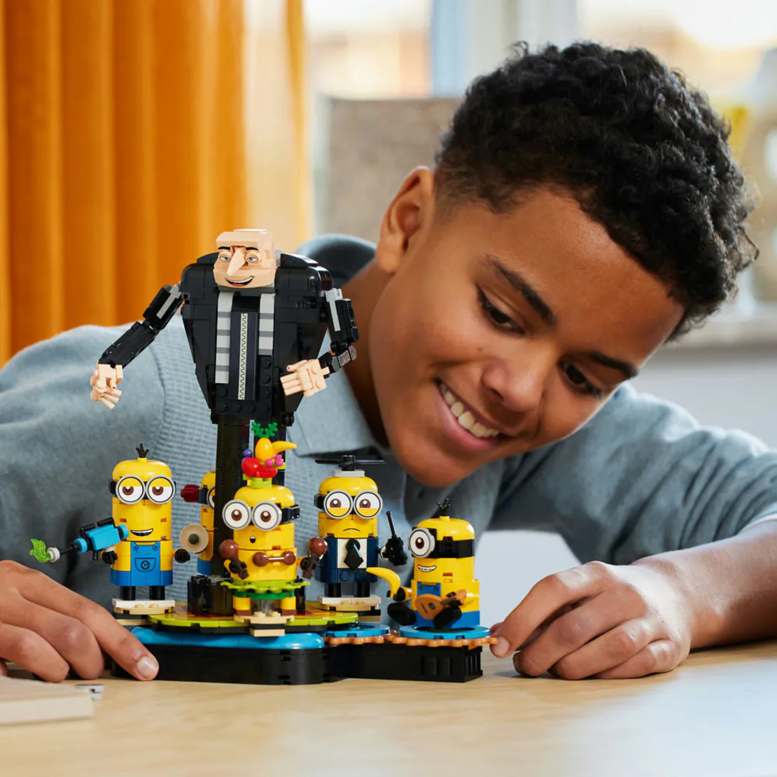 LEGO® Despicable Me Гру и миньоните 75582