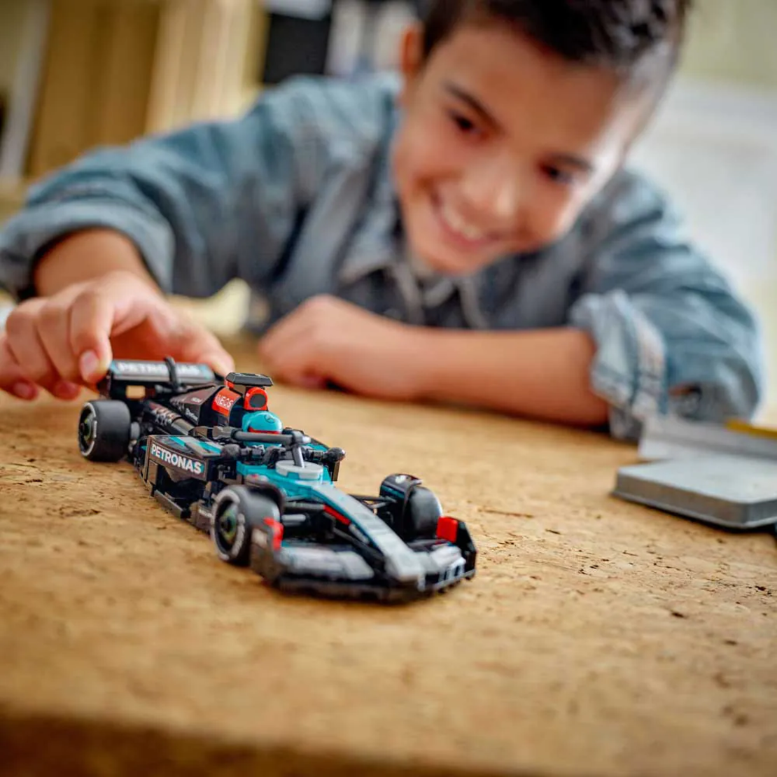 LEGO® Speed Champions F1® Болид Mercedes-AMG W15 77244
